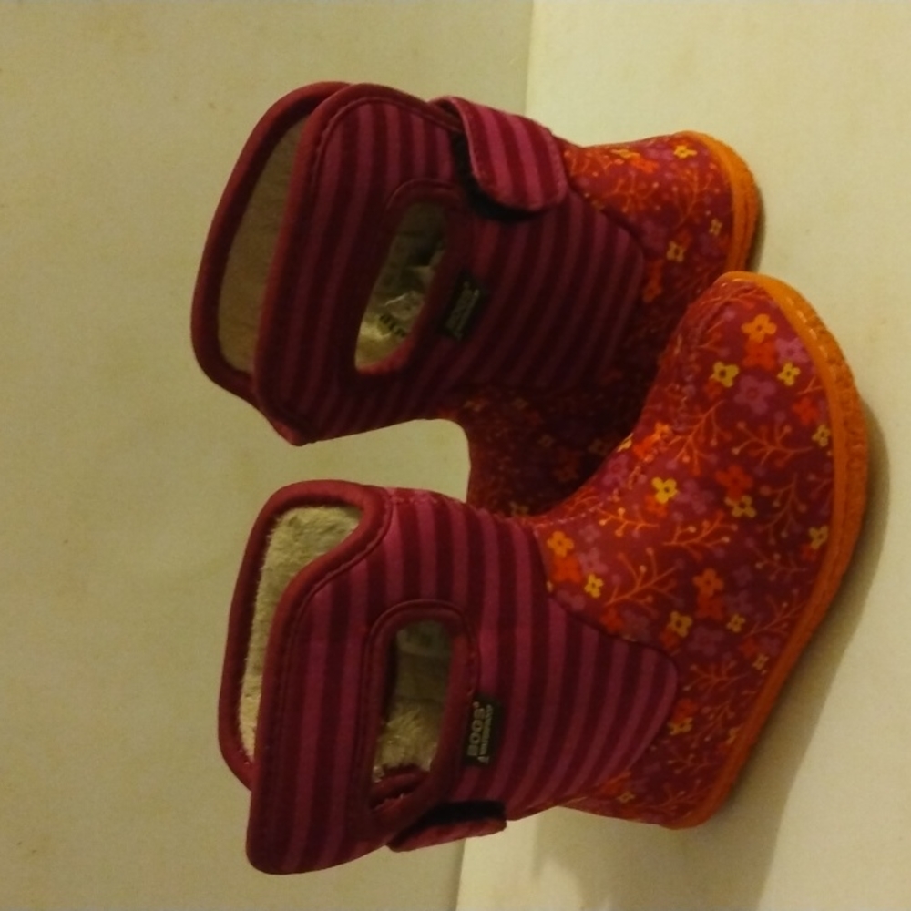 BOGS BOOTS
